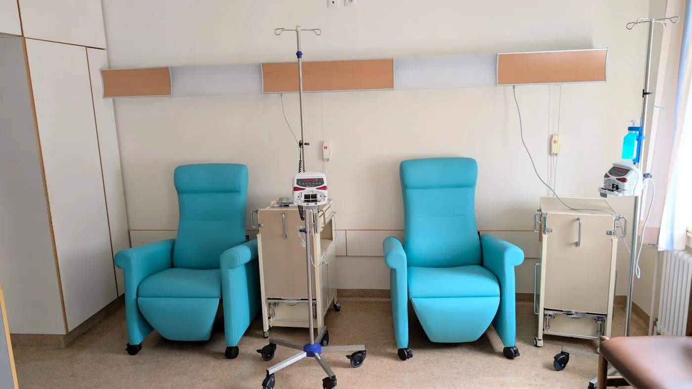 A comfortable reclining chair in an infusion suite
